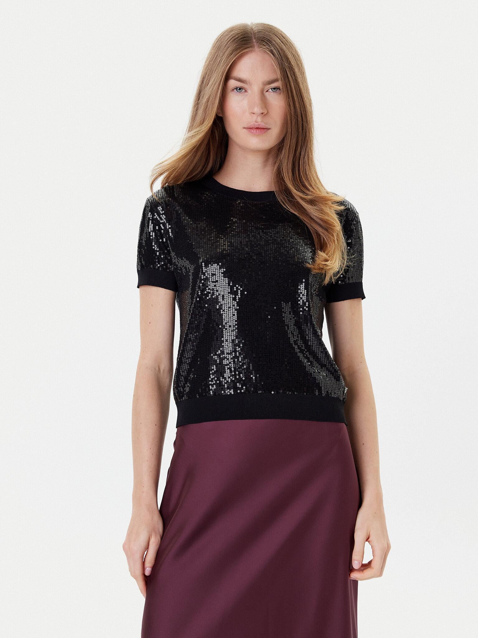 W5YR21Z3E70/JBLK GUESS