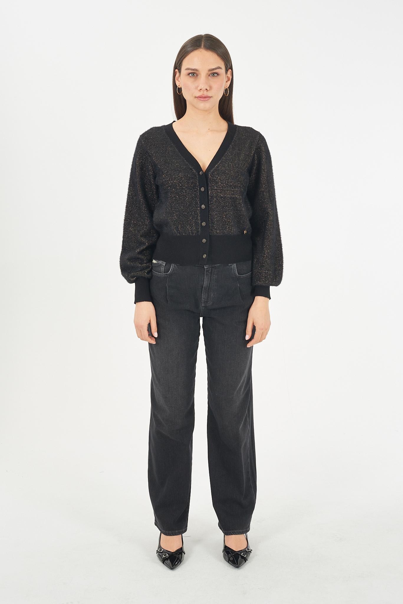 M092 IS00/0801 YES ZEE