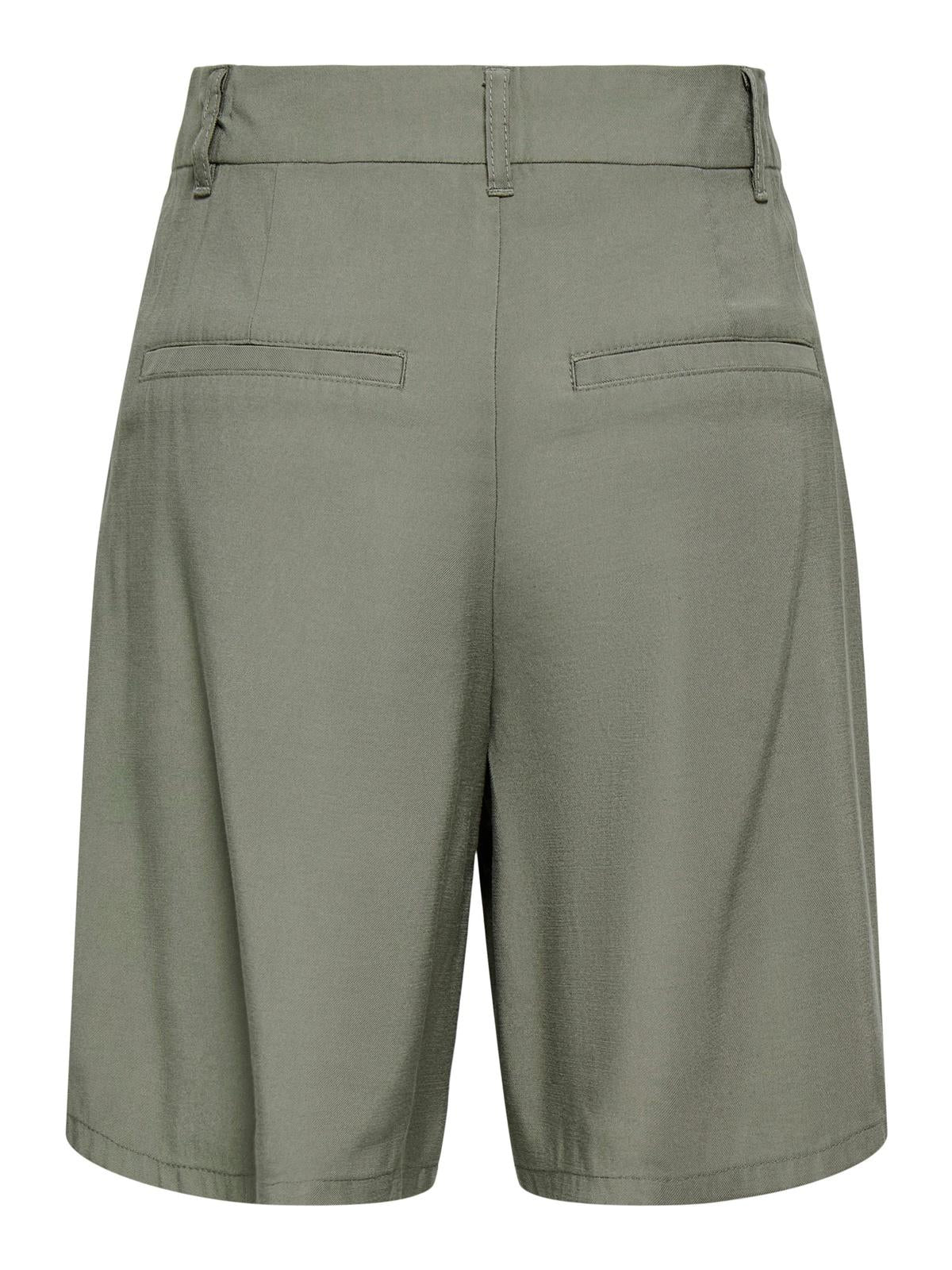 15364121/Smokey Olive ONLY