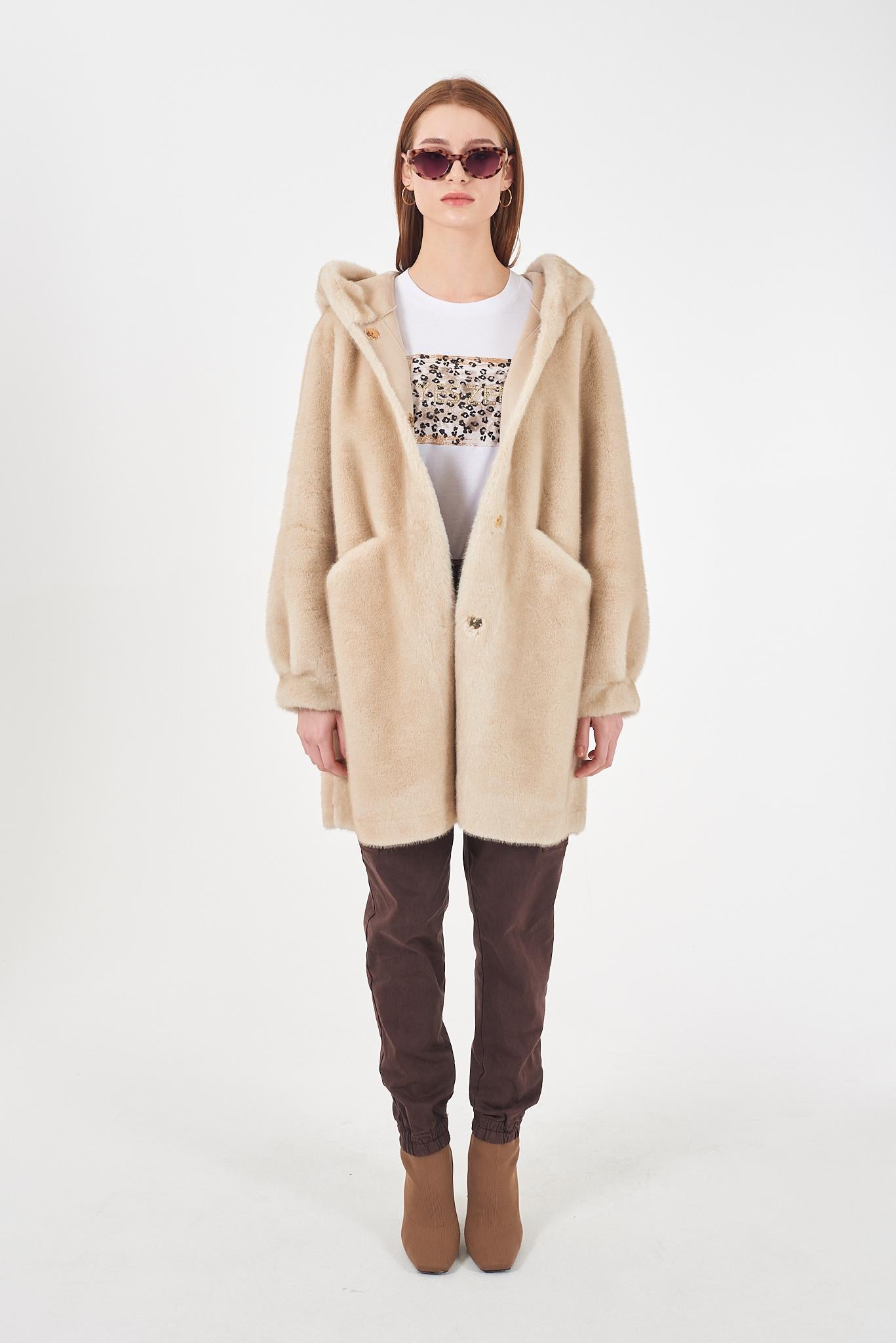 O059 KI00/0222 YES ZEE