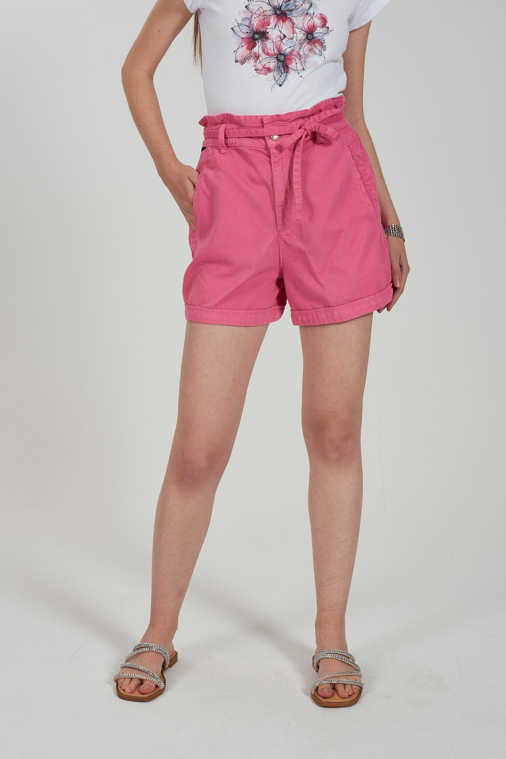 P280 XU00/0424 YES ZEE