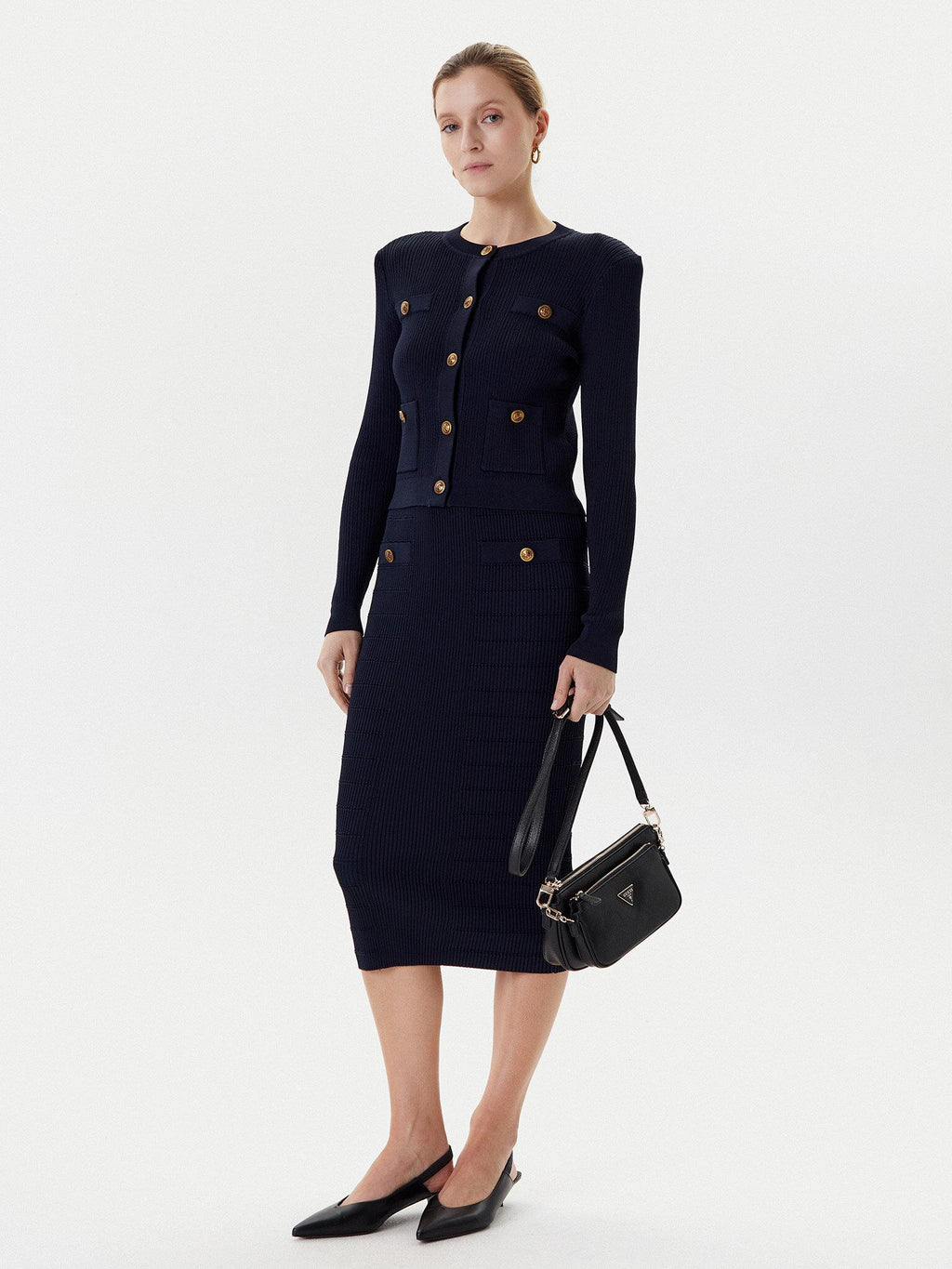 W5YR09Z0130/G7V2 GUESS