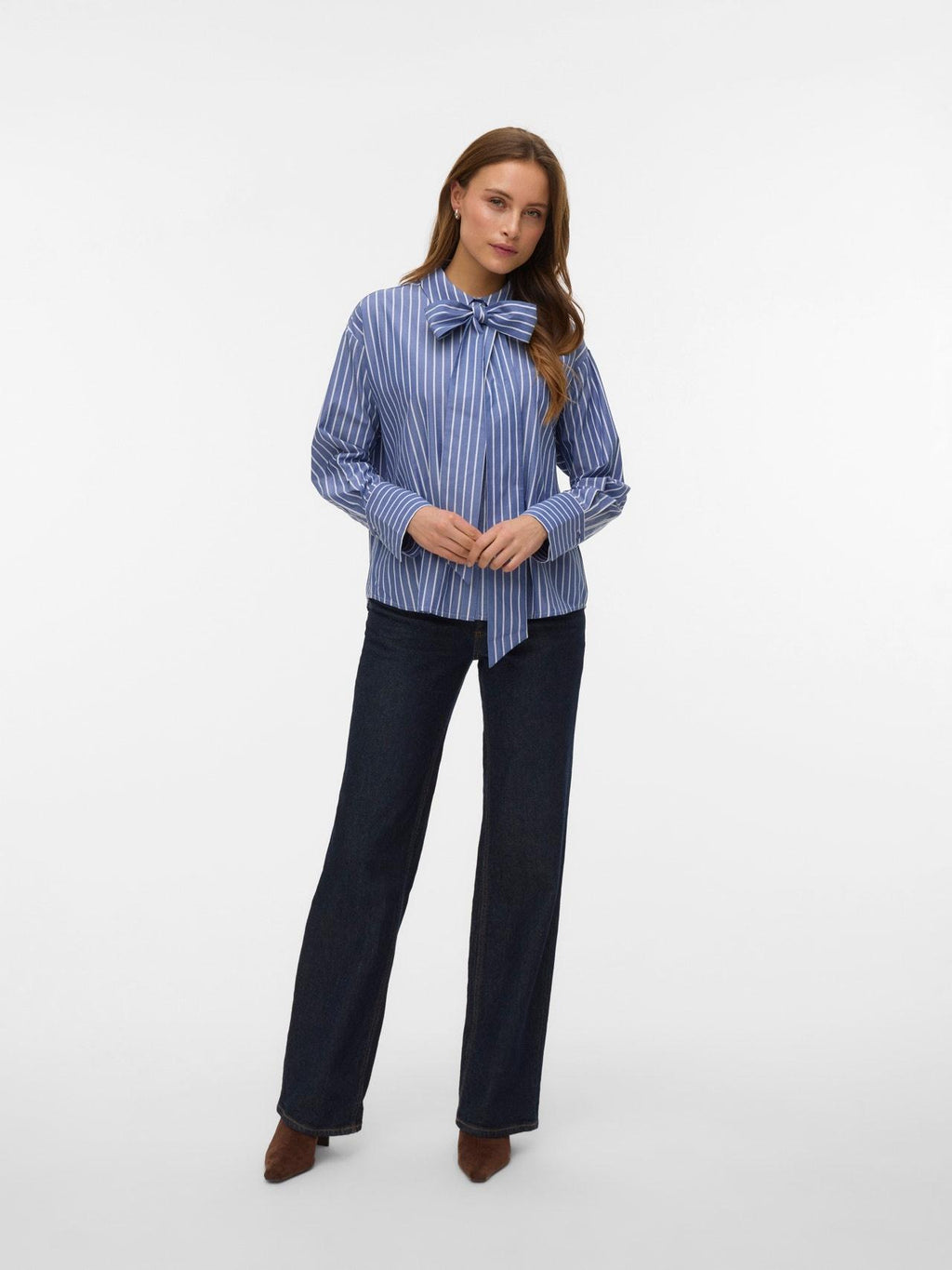 10342449/Dark Denim Snow white VERO MODA