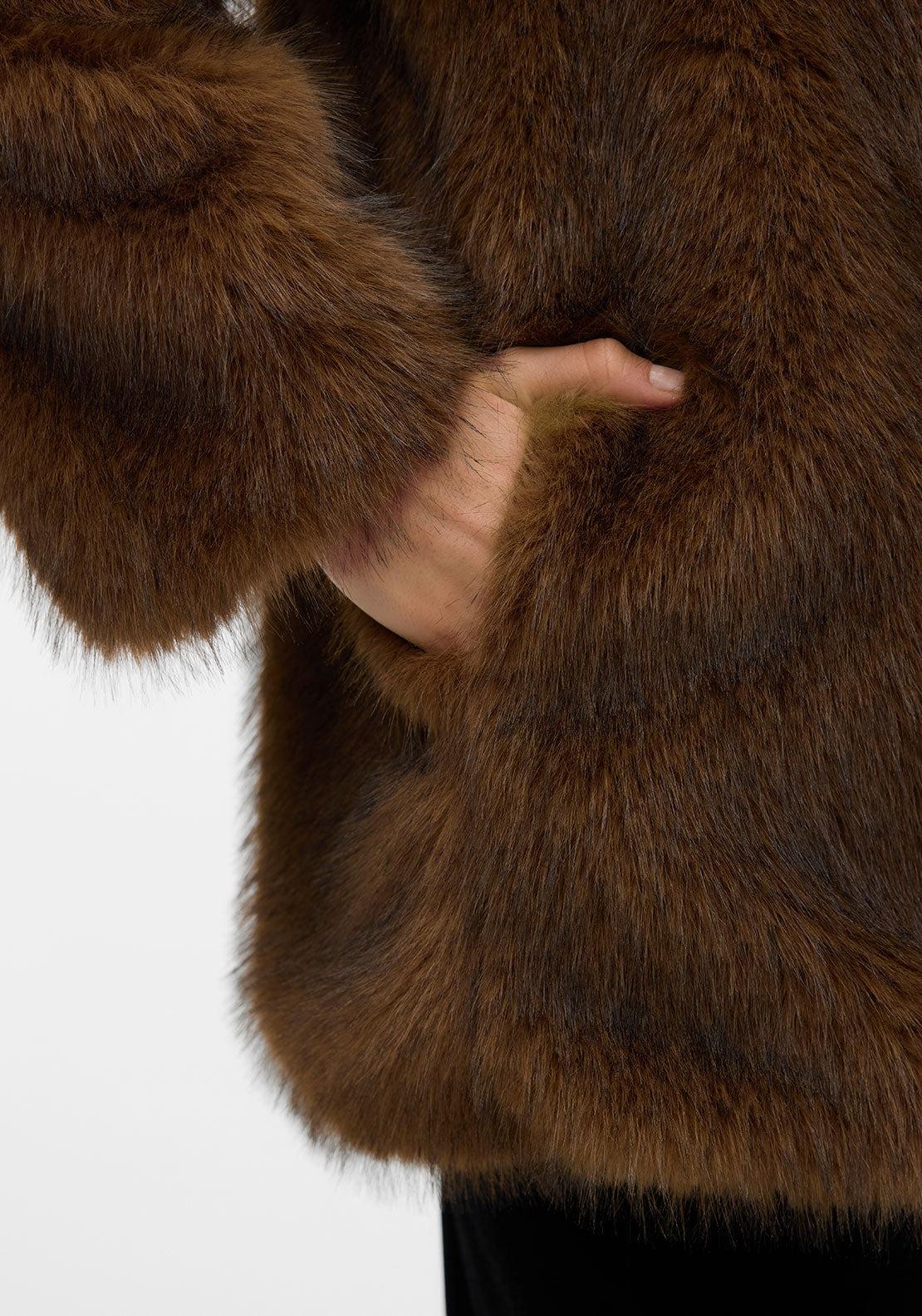 10333912/Emperador VERO MODA