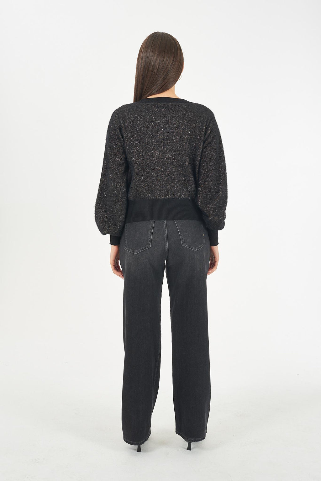 M092 IS00/0801 YES ZEE