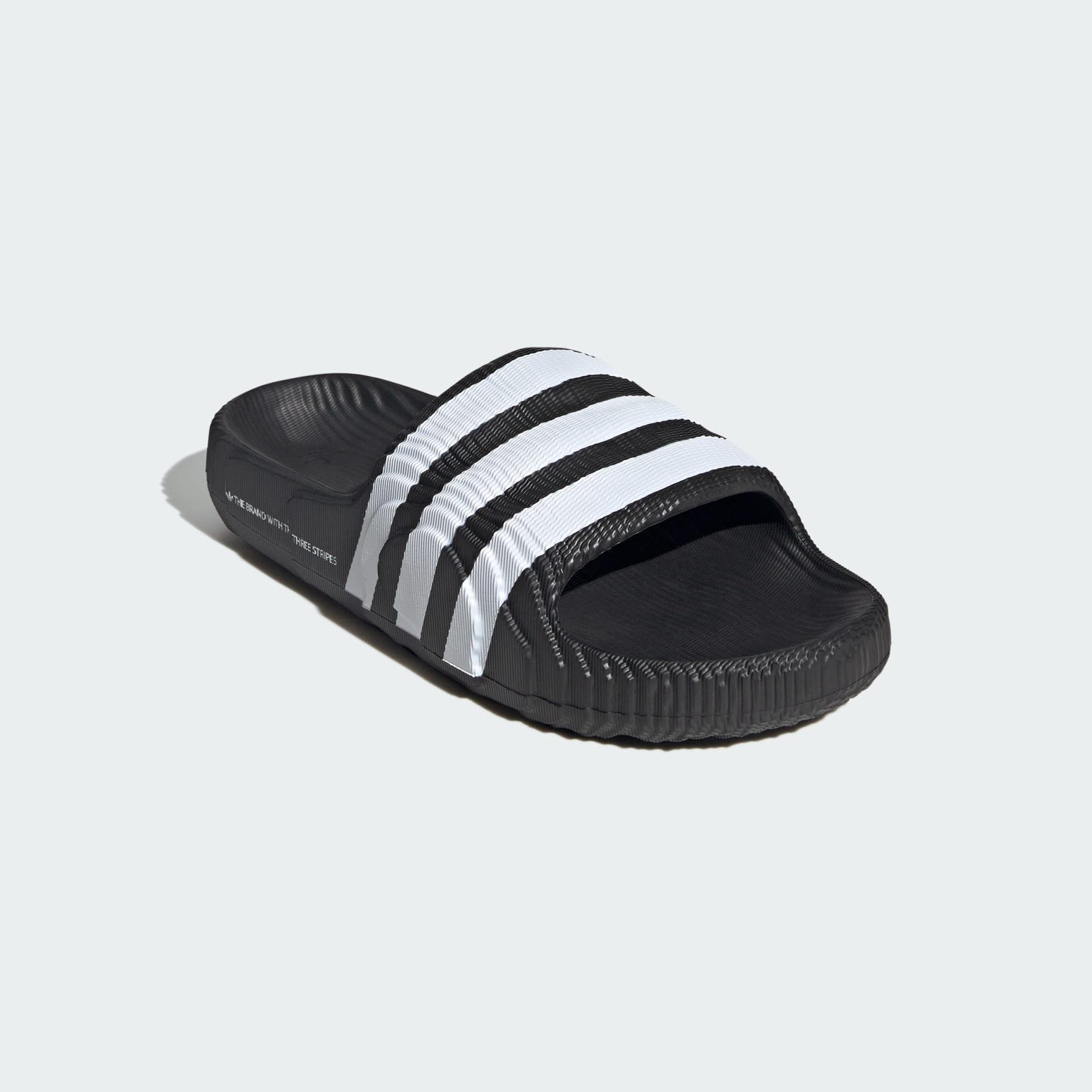 ADILETTE 22 