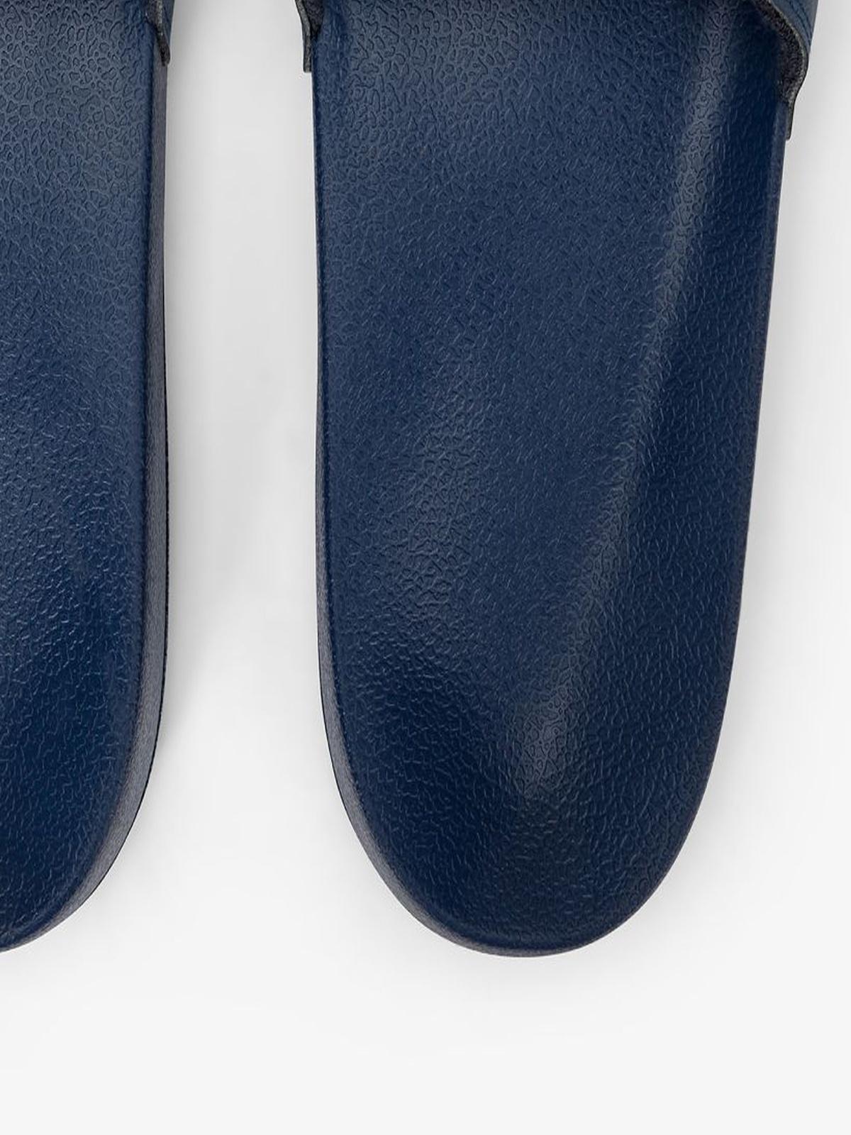 SLIPPERS LOGO 