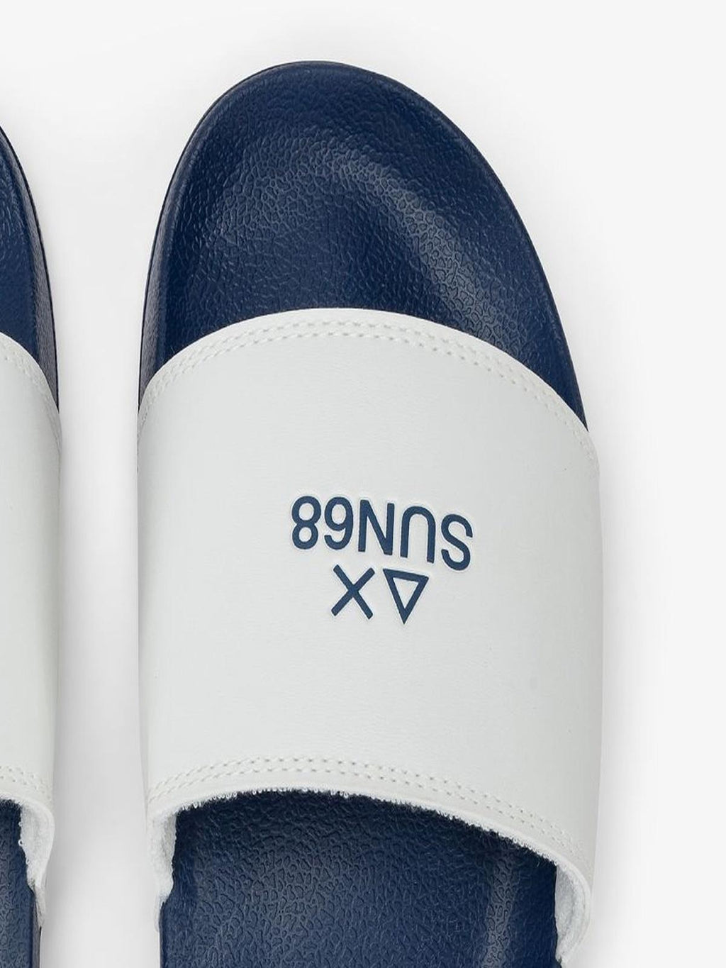BEACH SLIPPERS 