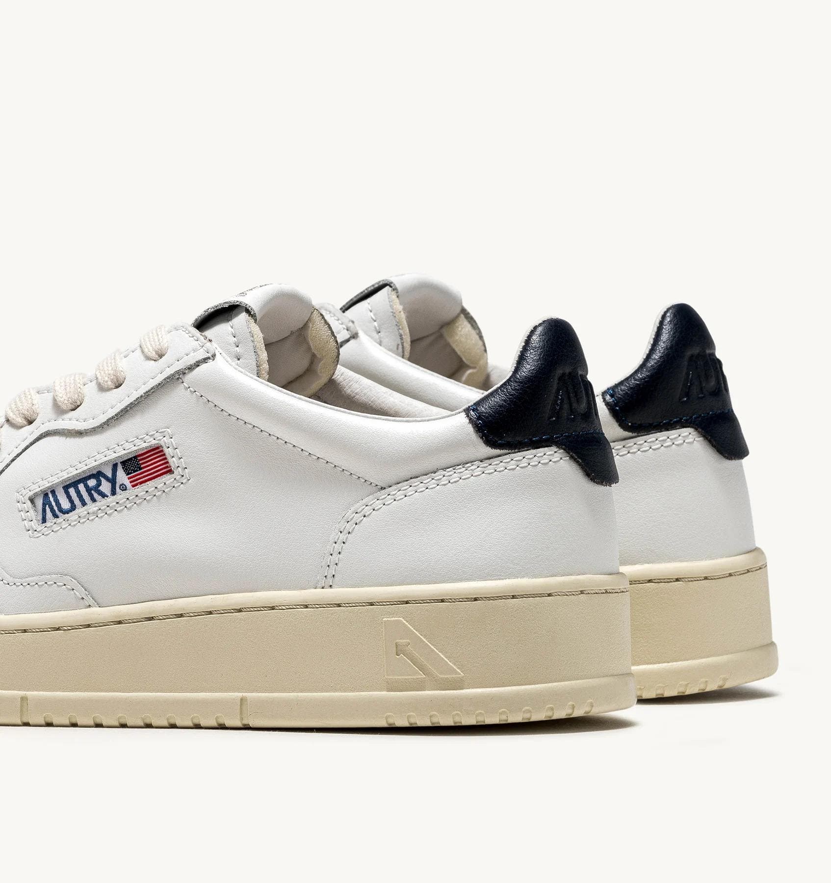 MEDALIST LOW BIANCO BLU NAVY 