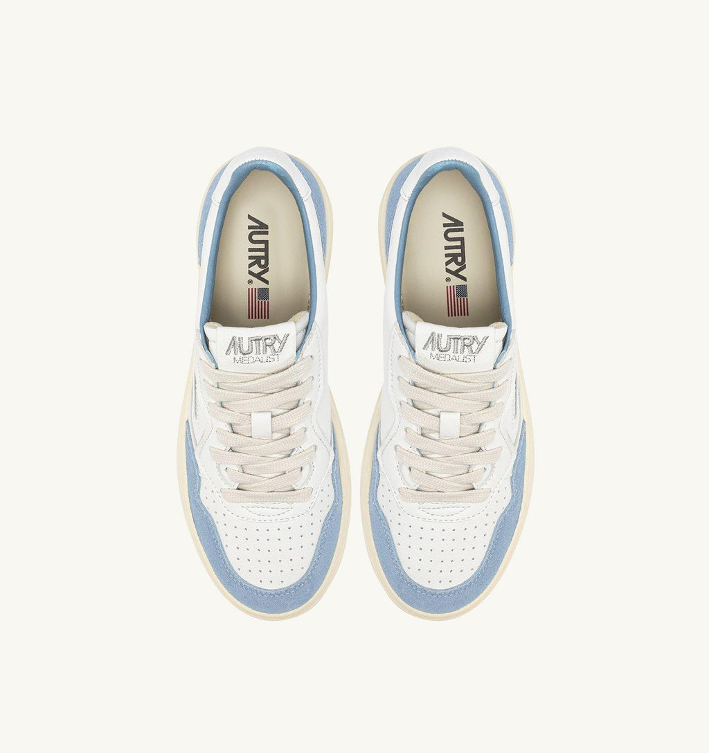 MEDALIST LOW WOM- GOAT SUEDE 