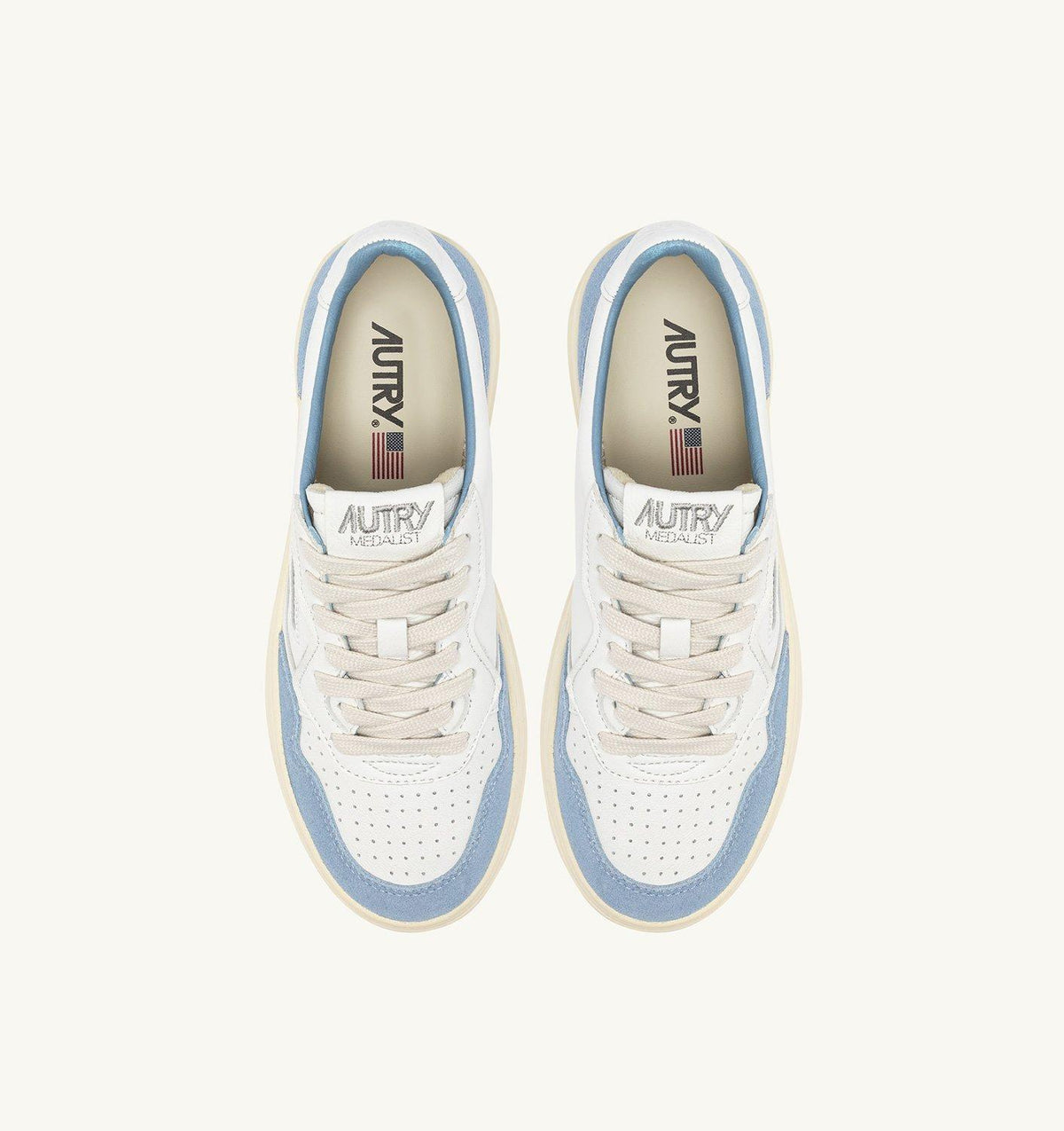 MEDALIST LOW WOM- GOAT SUEDE 