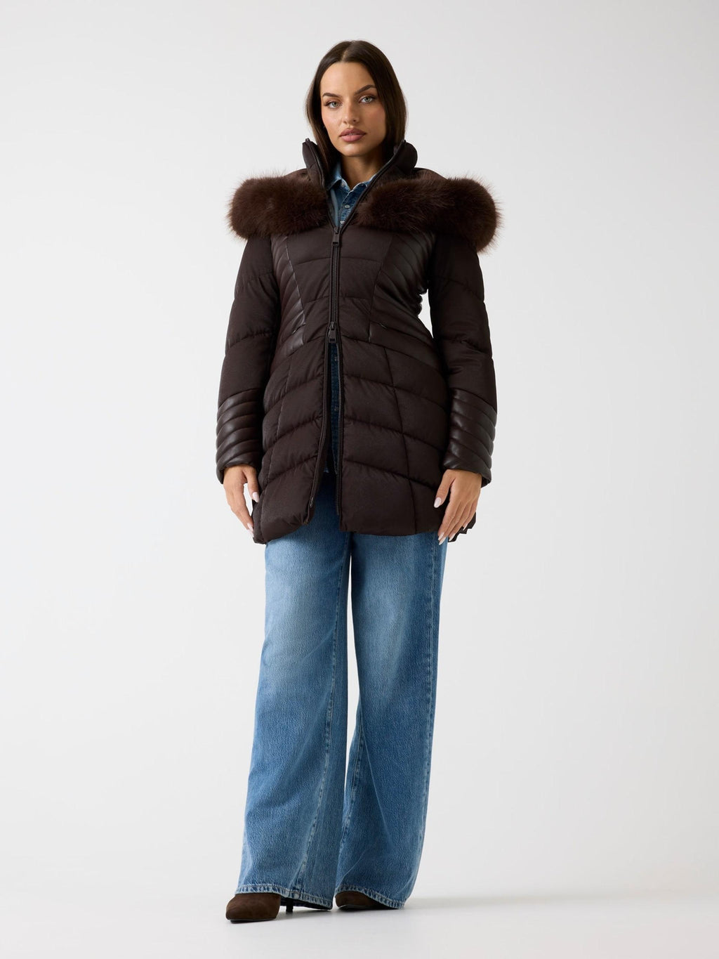 W4BL61WGLZ0/G1EB GUESS