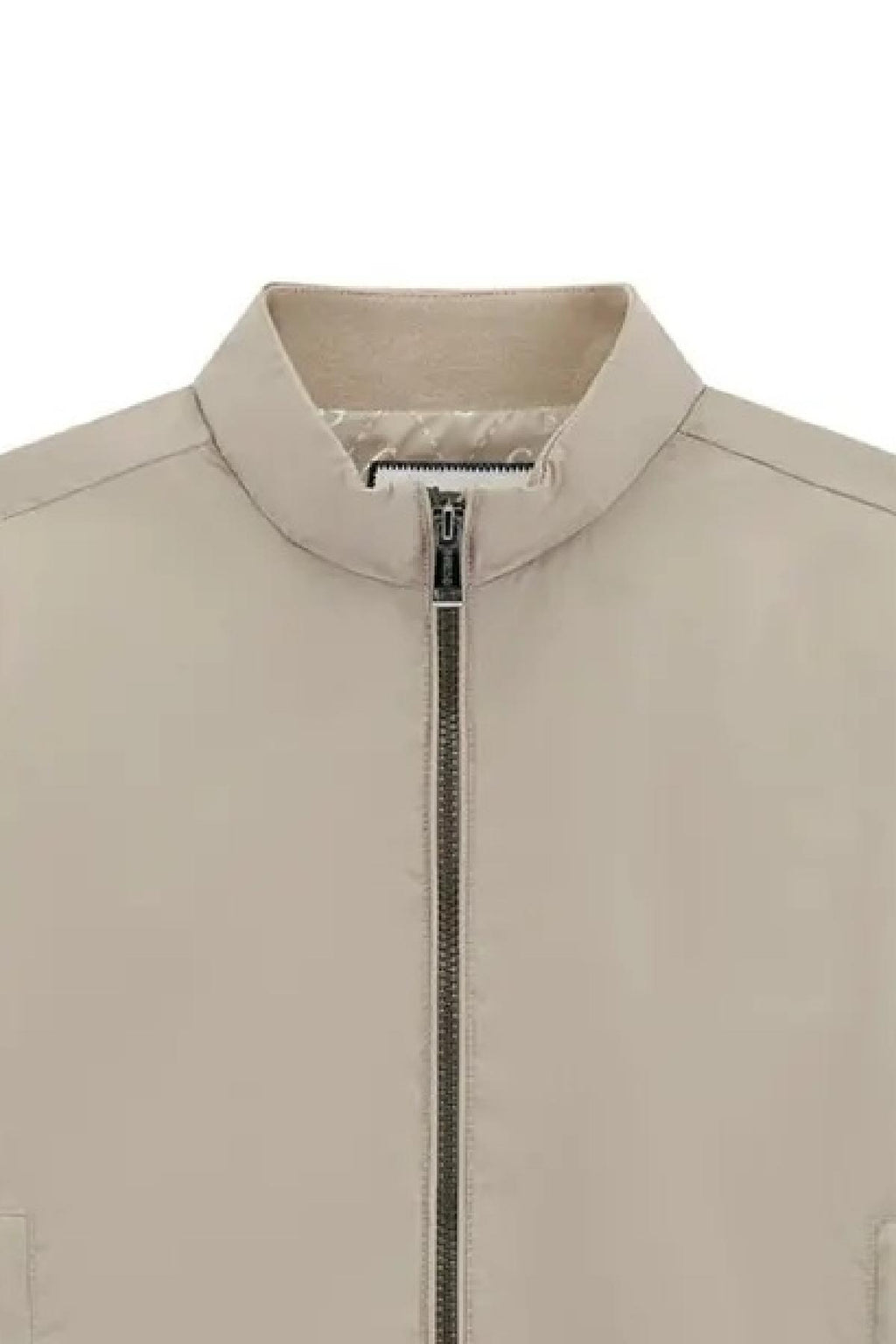 L6RL06WH762/G1CA GUESS