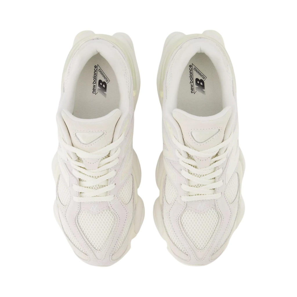 New Balance SNEAKERS 9060 IN PELLE E TESSUTO MULTICOLOR 