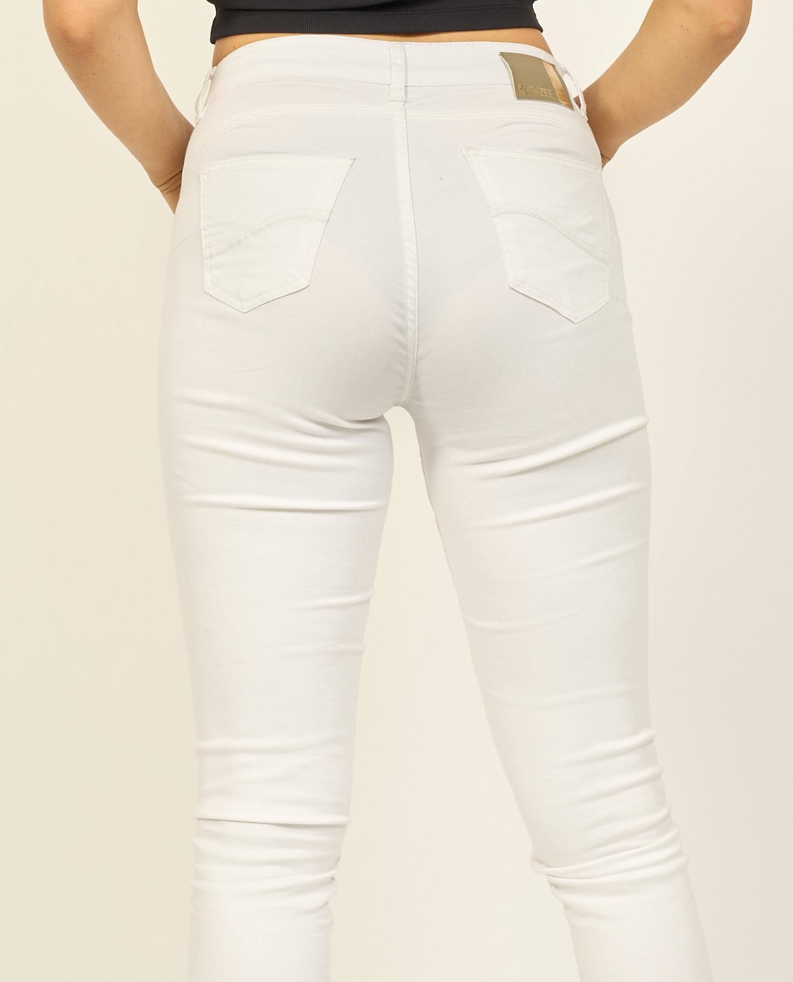 P377 XX00/0101 YES ZEE