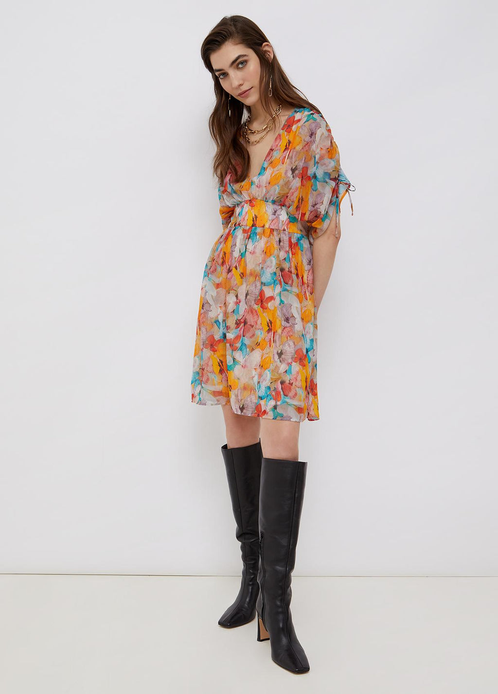DRESS 