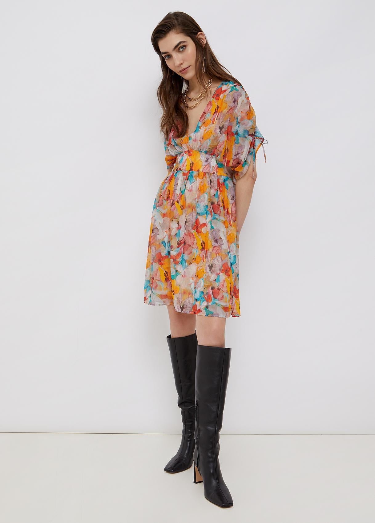 DRESS 
