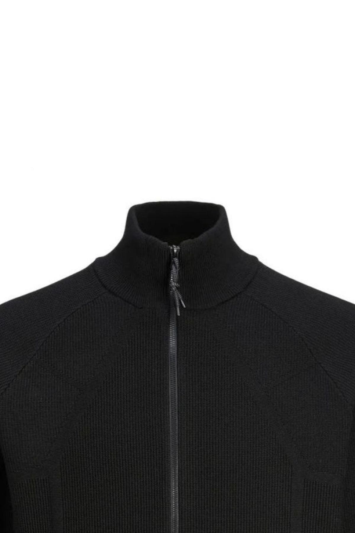 12261667/Black JACK AND JONES