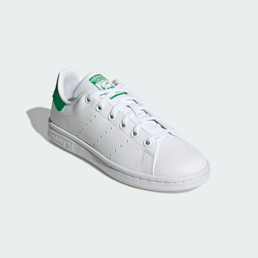STAN SMITH J 