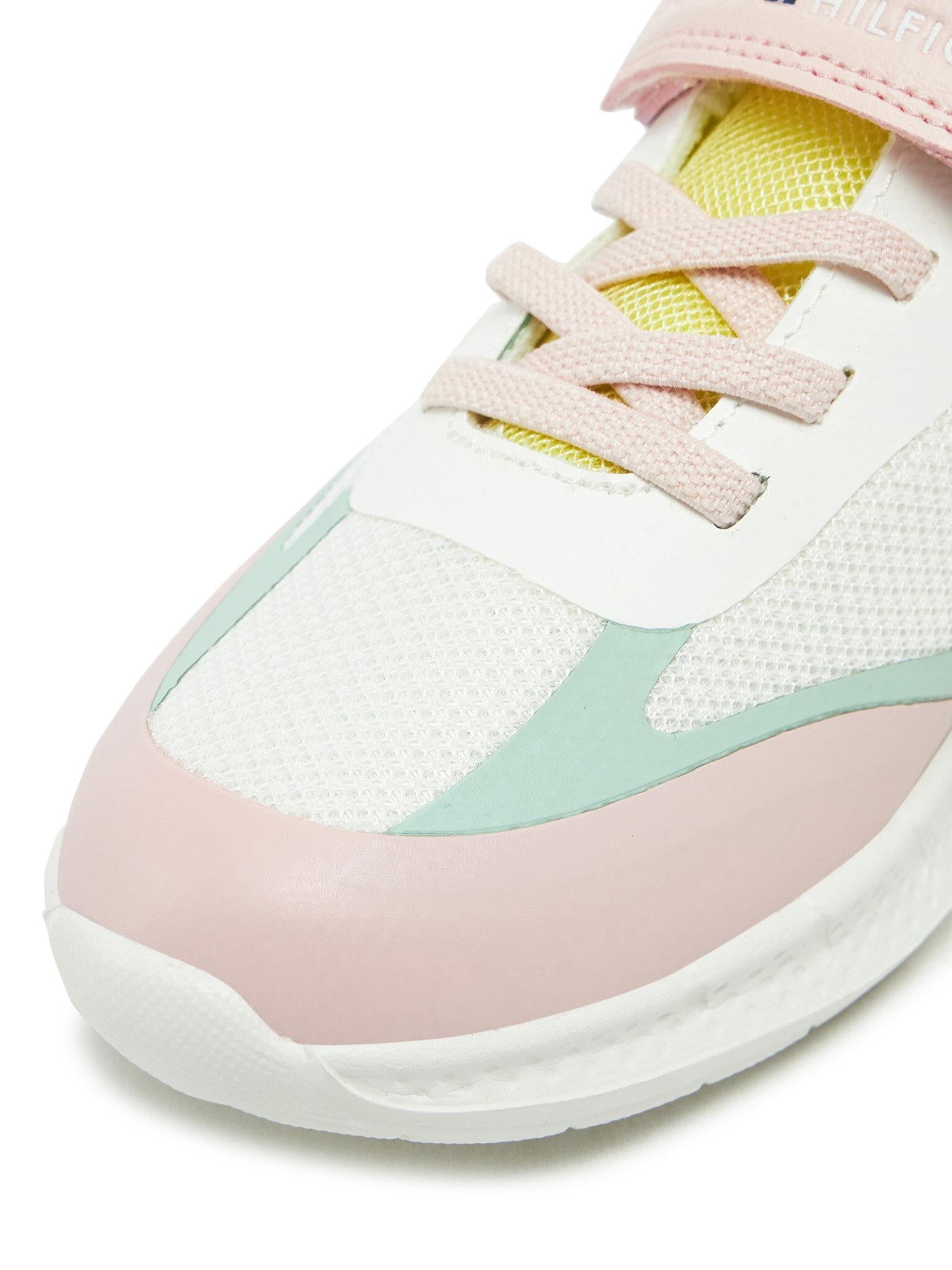 SNEAKER BASSA LACCI/VELCRO 