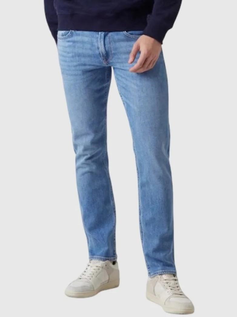 M5BAS2D0612/M0NT GUESS