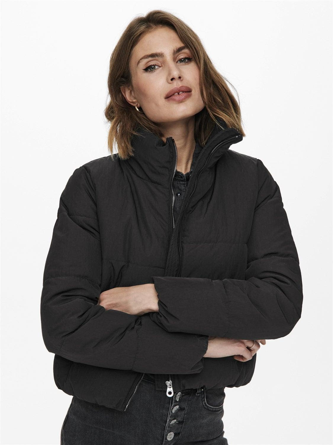 15205371/Black ONLY