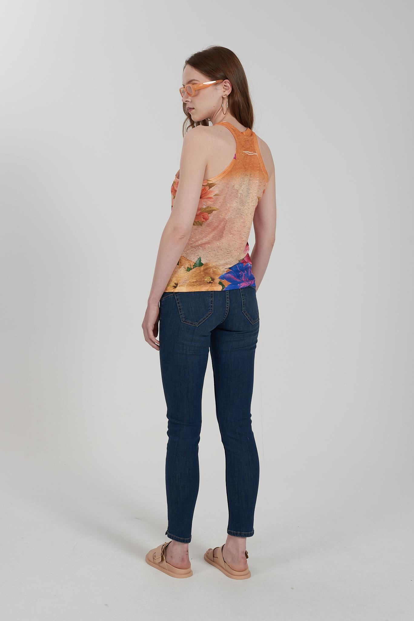 T235 Y301/2001 YES ZEE