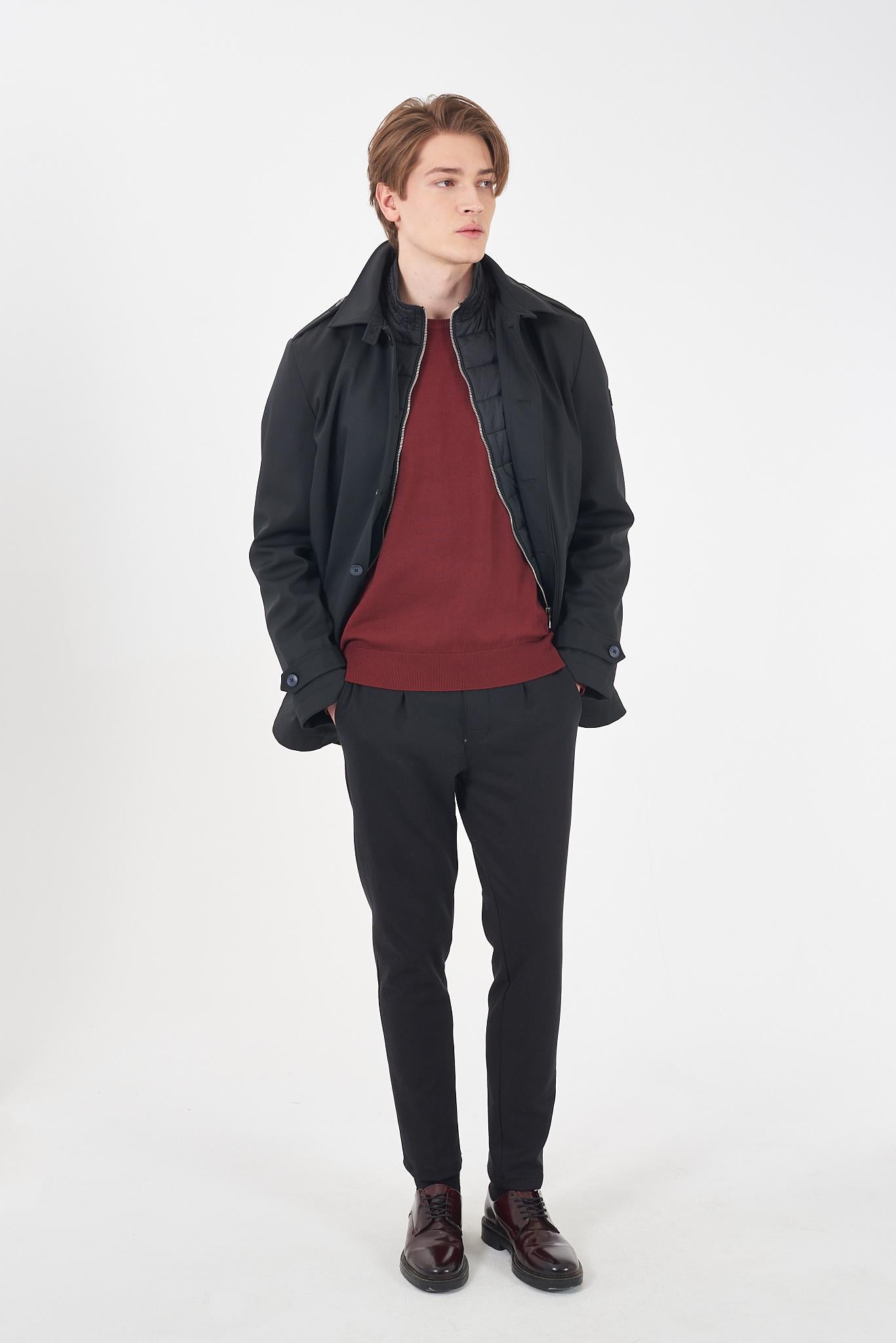 O838 KB00/0801 YES ZEE