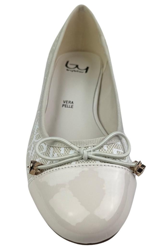 BALLET SHOES 