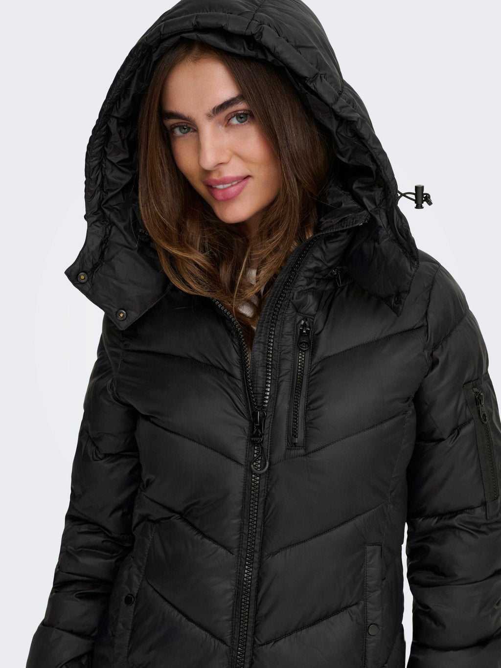 15348746/Black ONLY