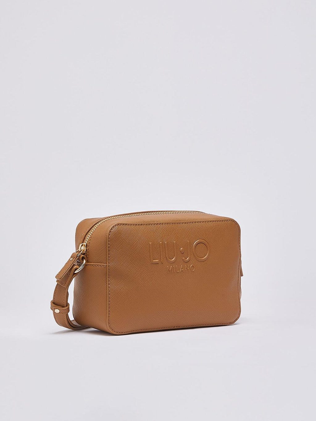 AA6153ES029/X0742 LIU JO