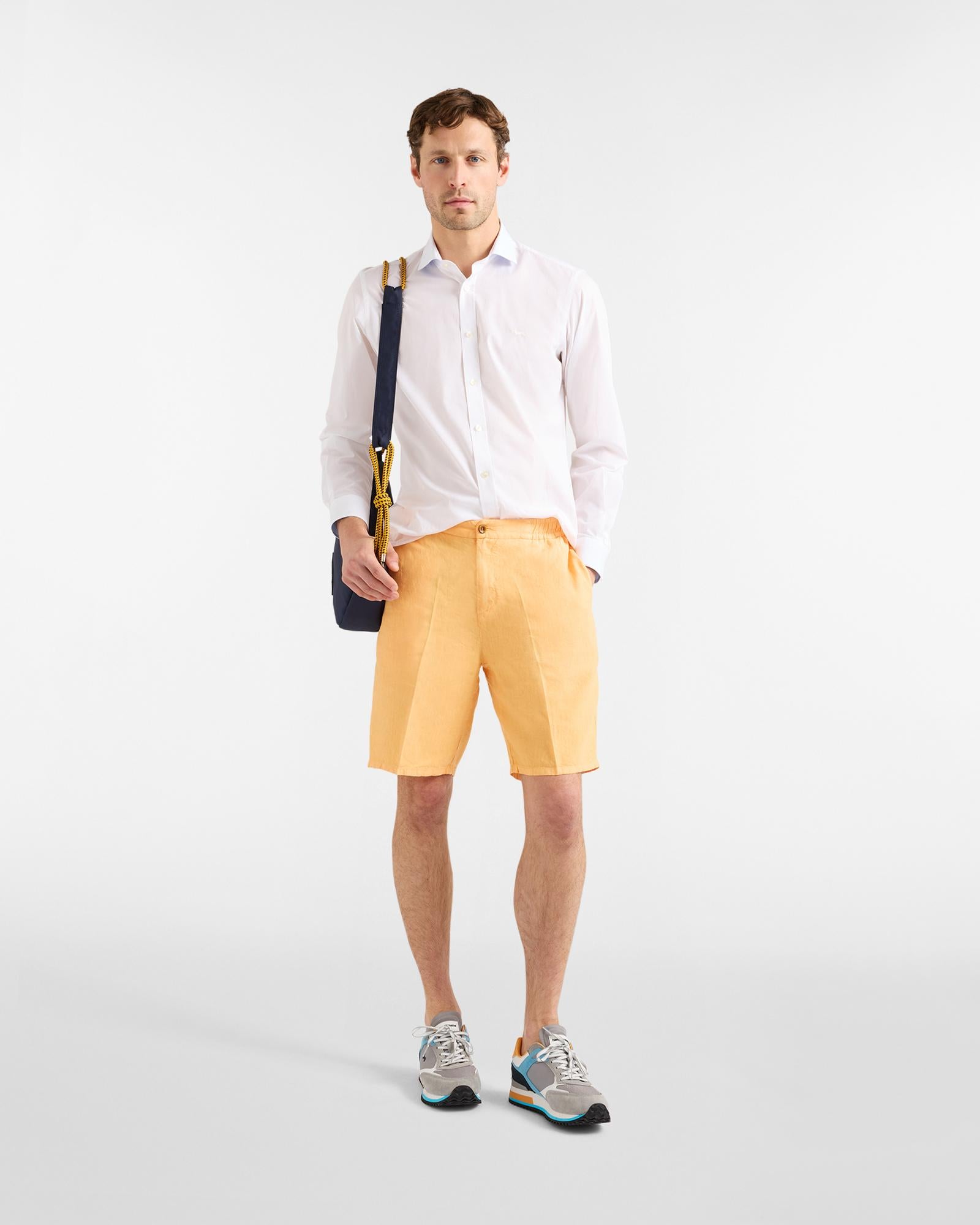 CNQ011012523I/100 HARMONT & BLAINE