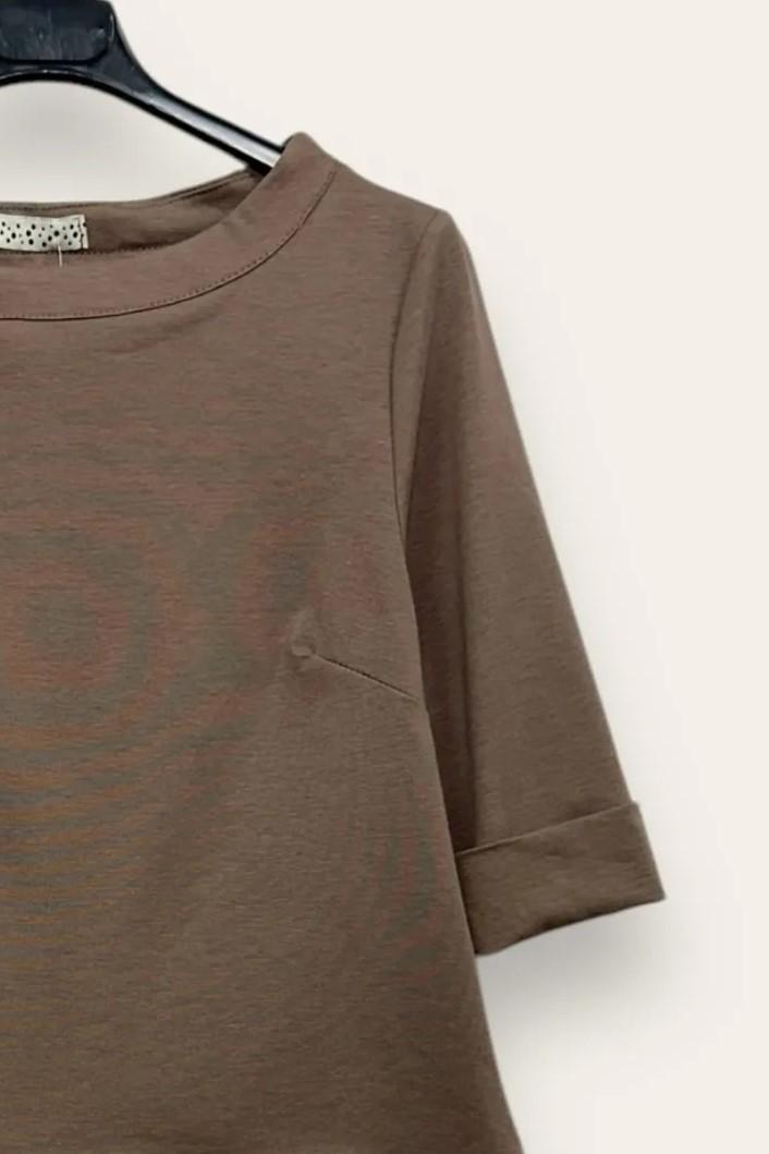 Blusa girocollo punto milano, spacchi ai lati 
