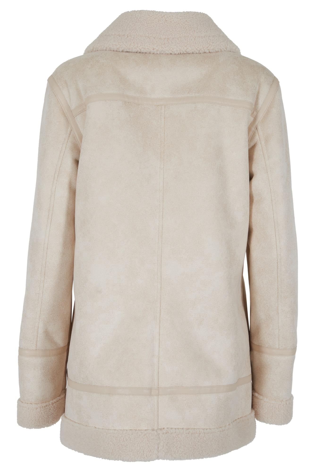 O061 KJ00/0157 YES ZEE