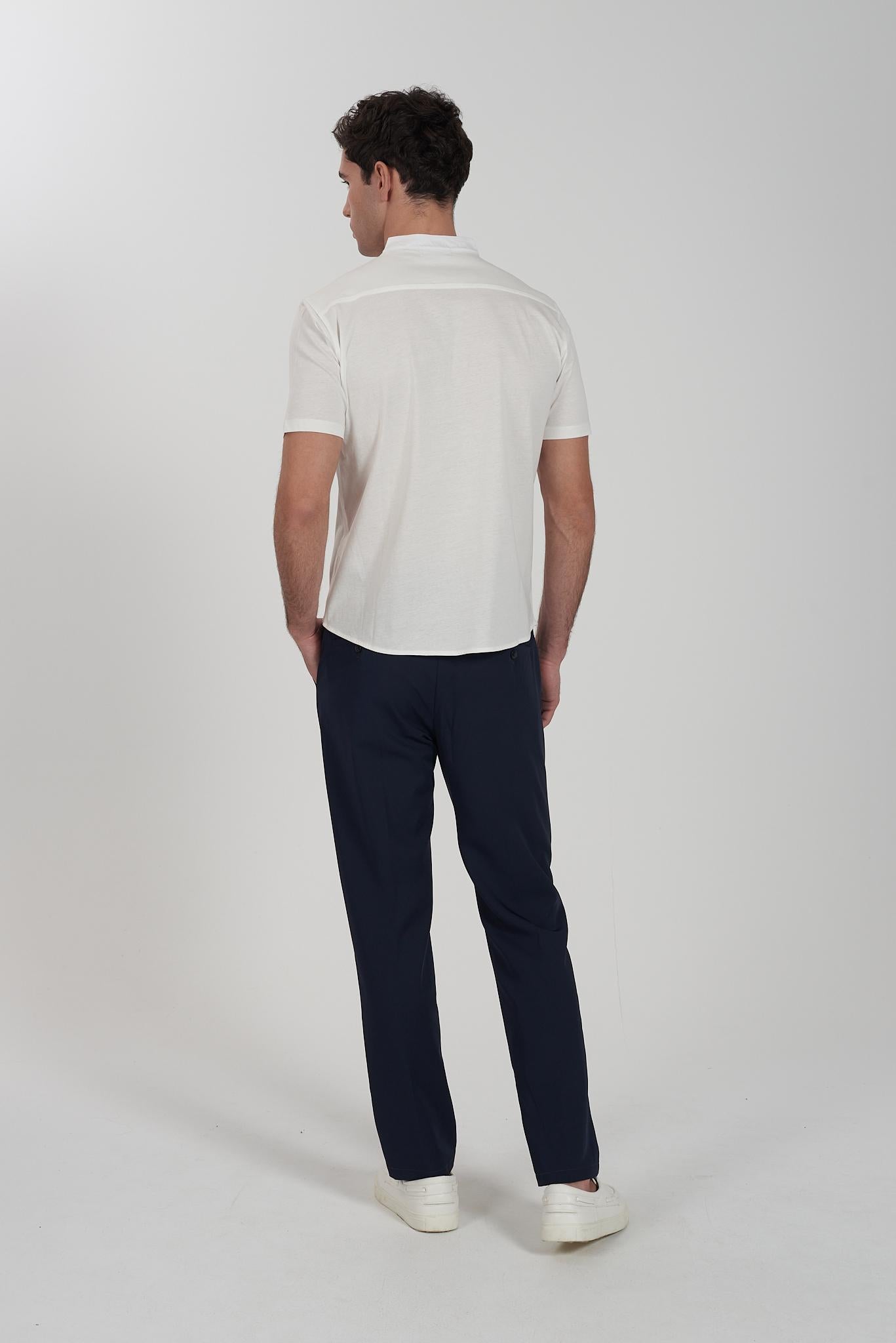 P690 KE00/0710 YES ZEE