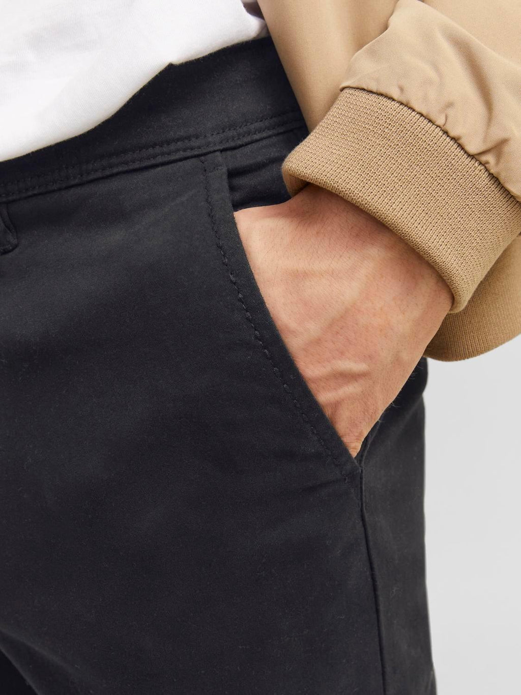 12150158/Black JACK AND JONES