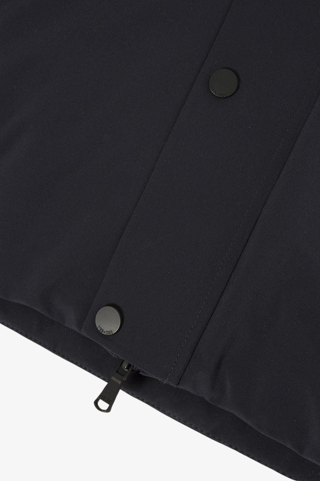 J803 O900/0710 YES ZEE