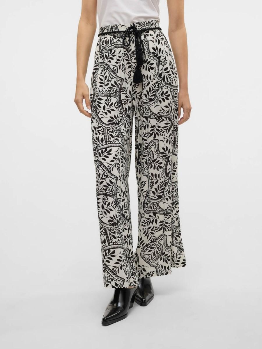 10327059/Cloud Dancer VERO MODA