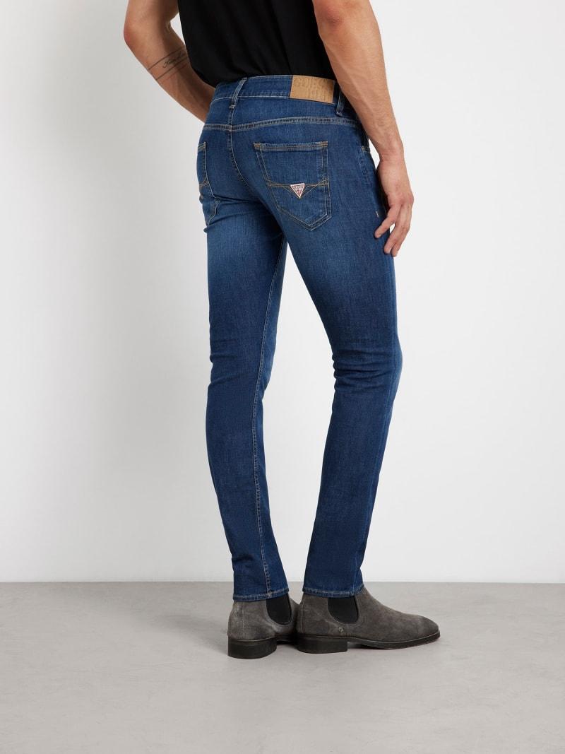 M4GAN1D4Z24/CA1M GUESS