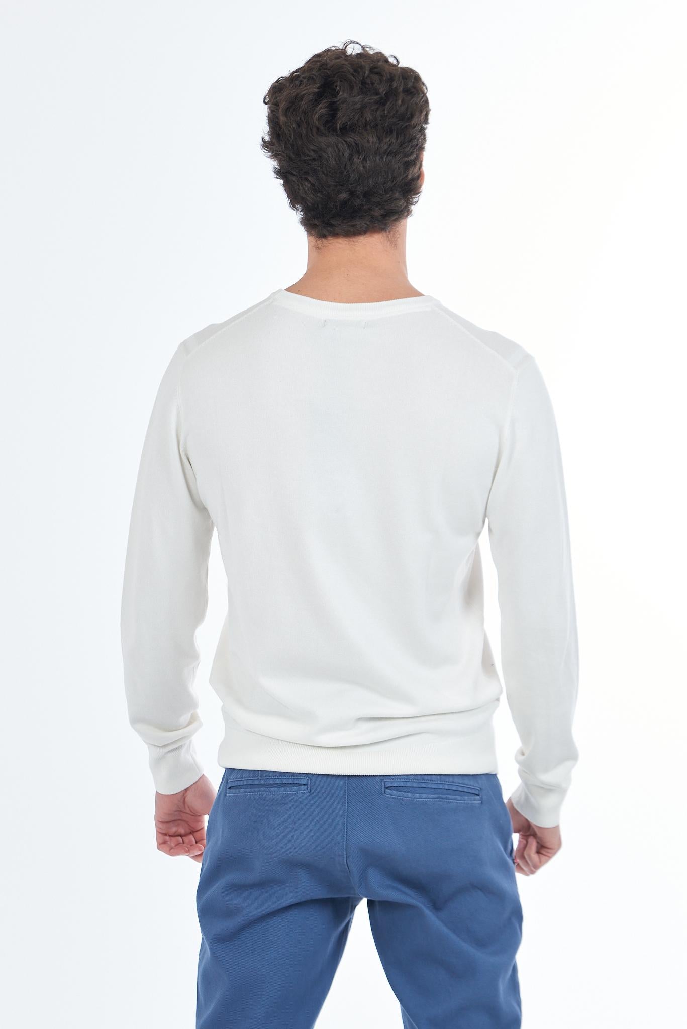 M835 MR00/0107 YES ZEE