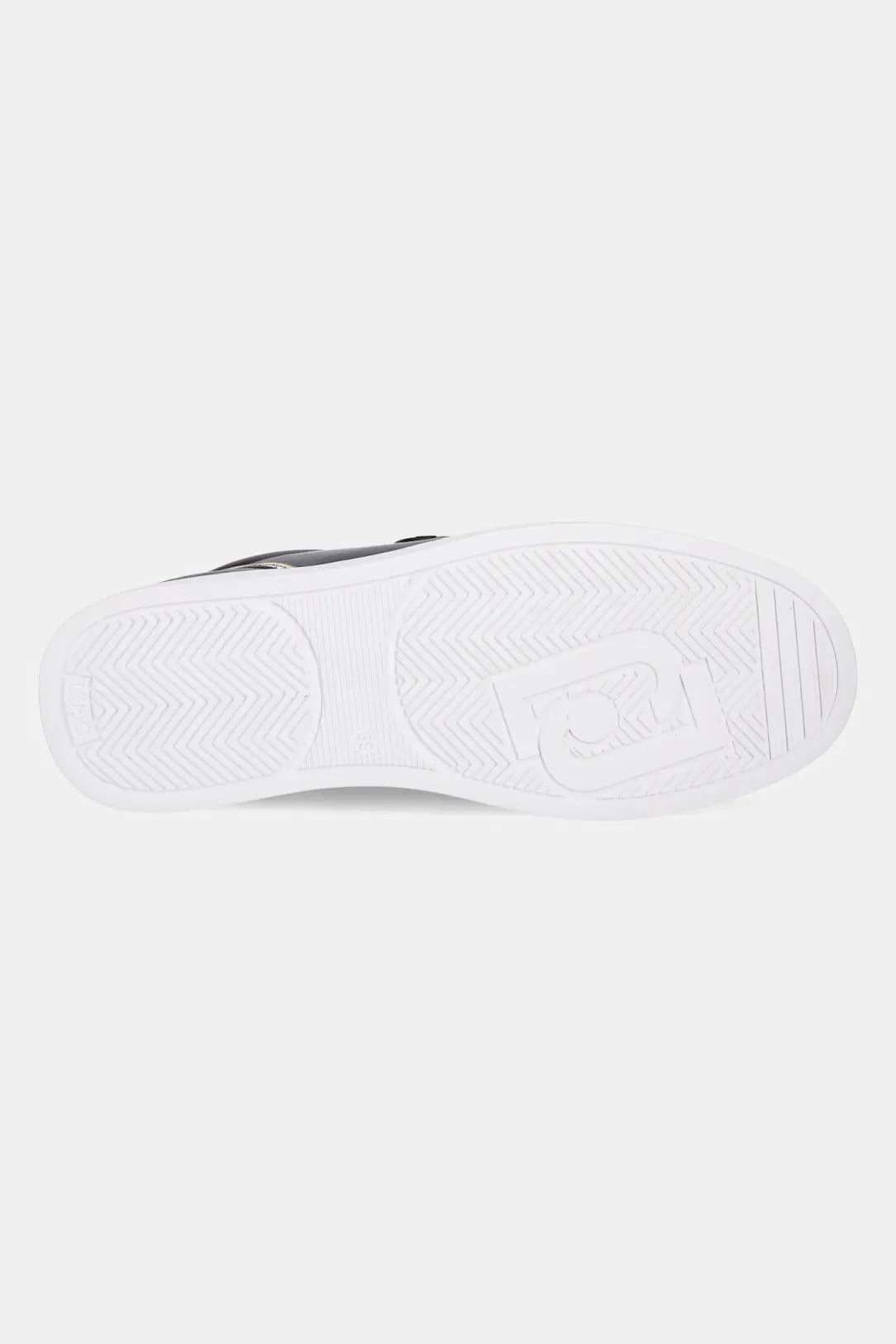PRETTY 06 - SNEAKER 