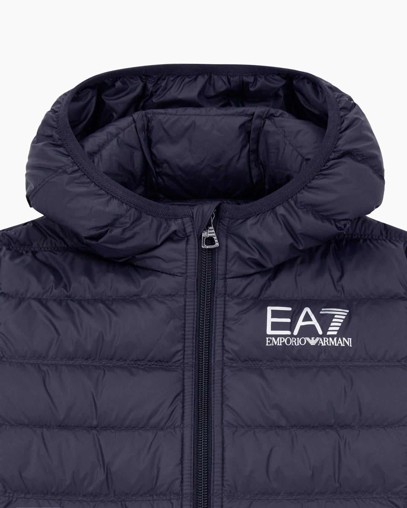 7B000035 AF12477/UC001 EMPORIO ARMANI EA7