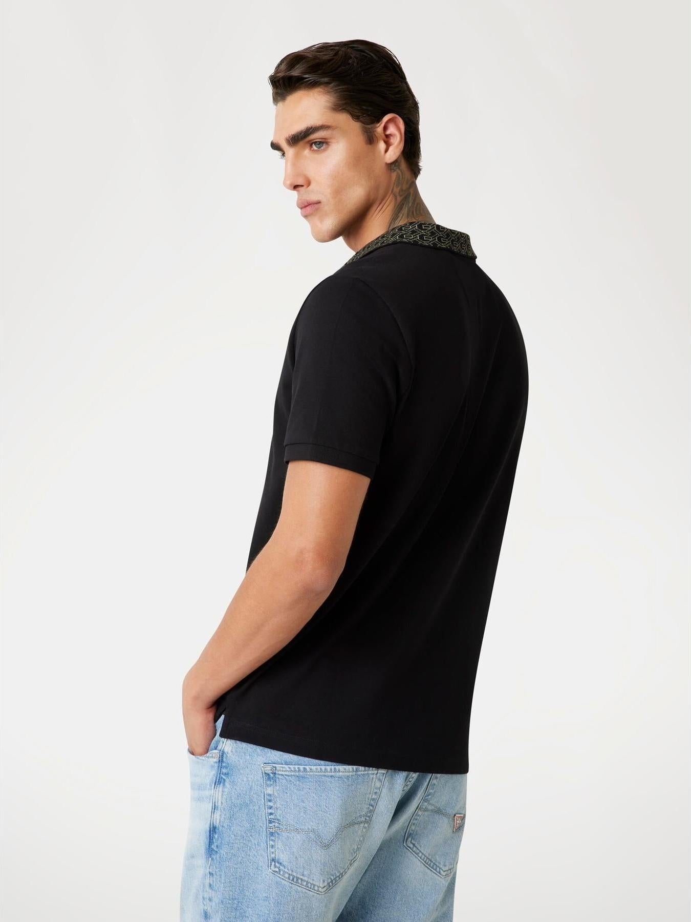 M5YP60K7O64/JBLK GUESS