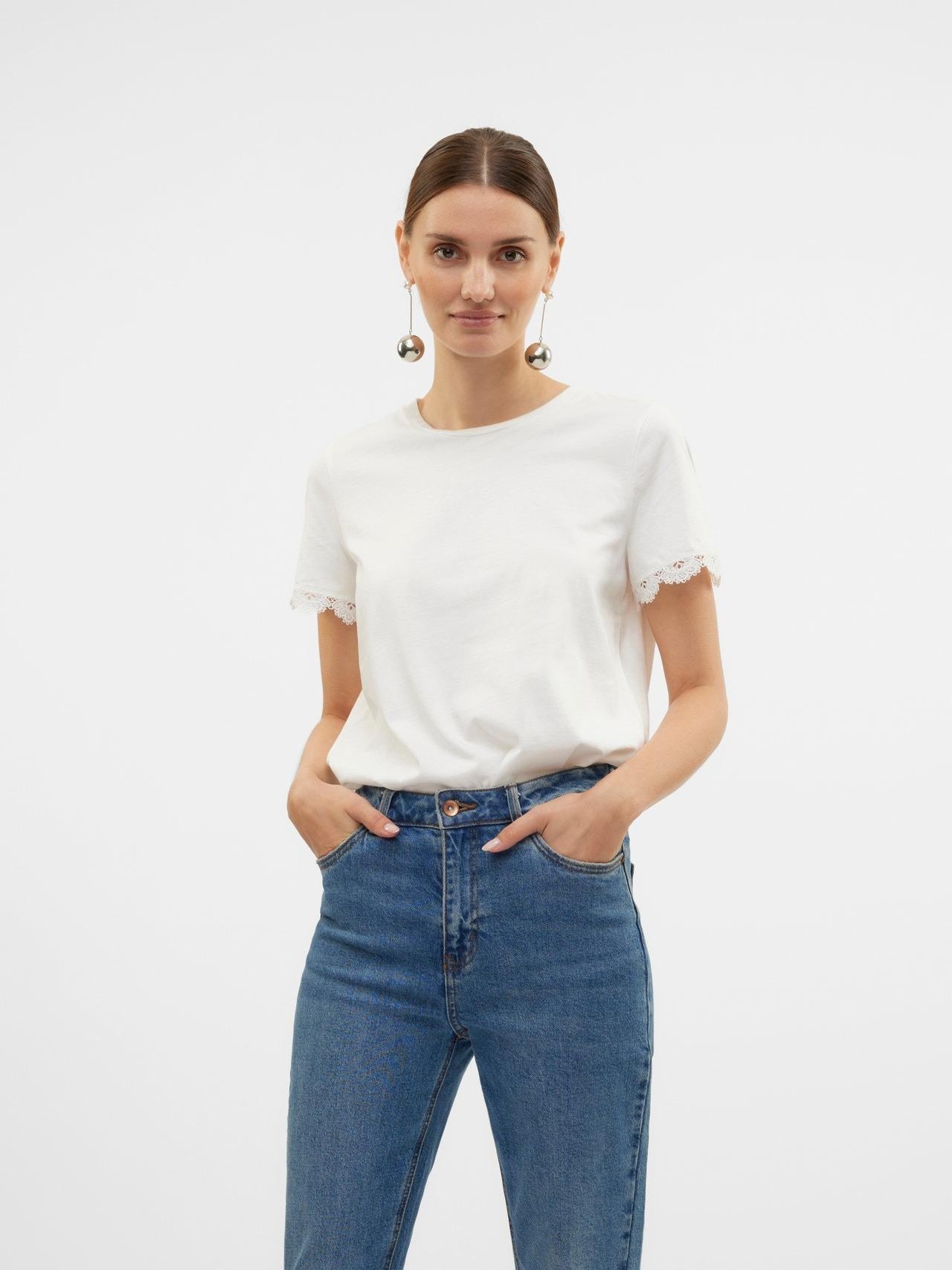 10321321/Snow White VERO MODA