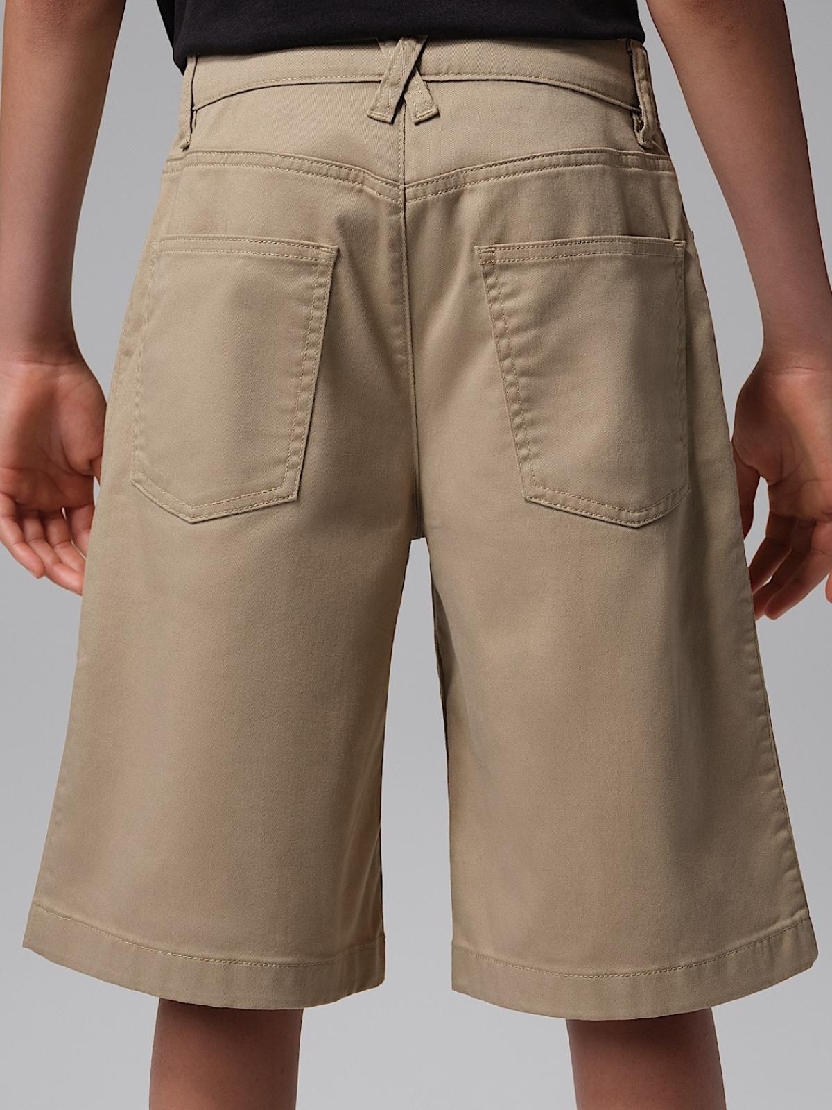 JDB WE OUTSIDE SKATER SHORT 