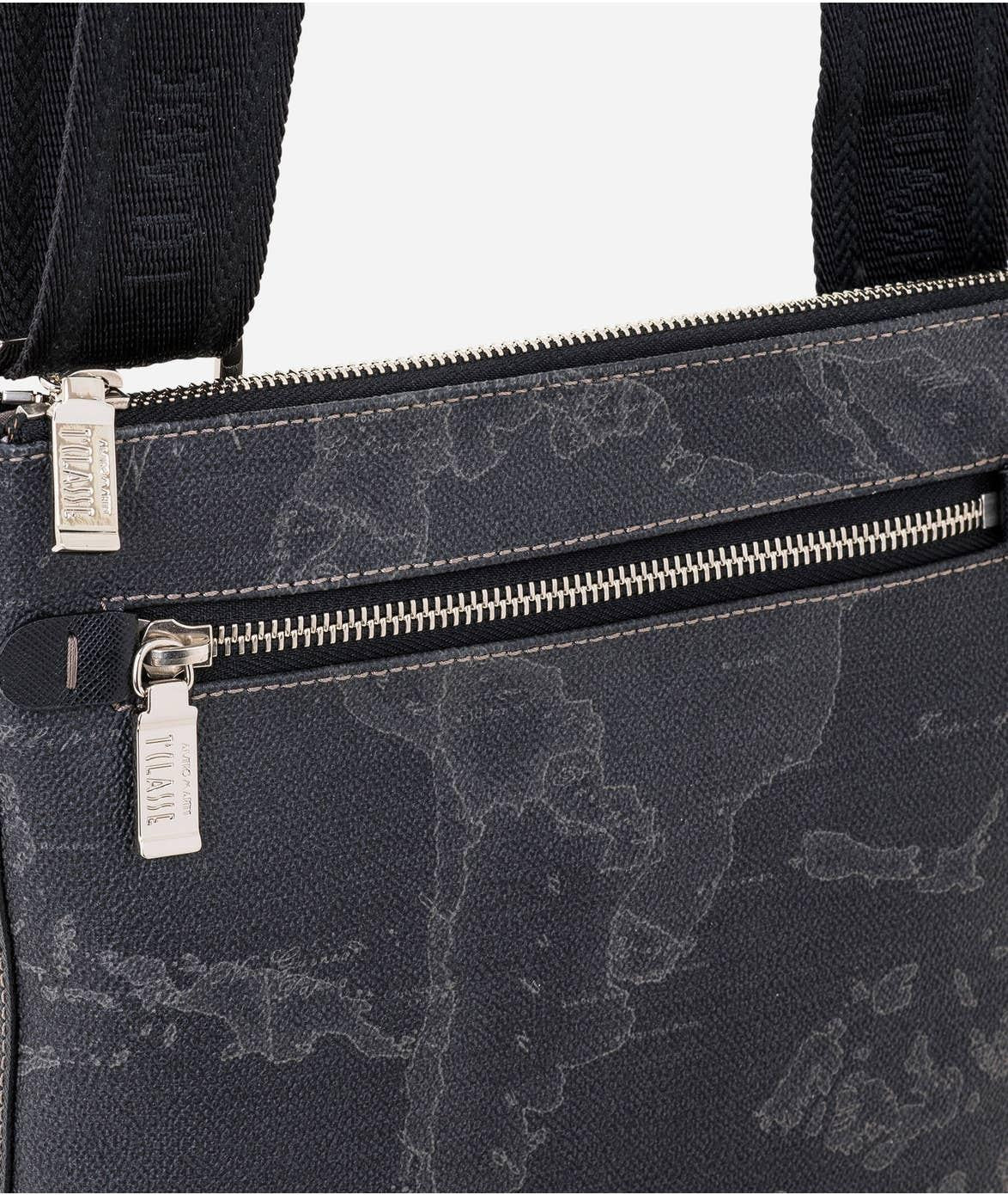 D083 6426/0001 Alviero Martini 1ª CLASSE