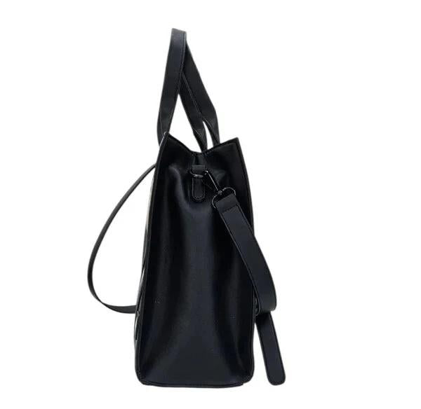 TOTE E.L. COMAF250128/NERO BLUE MARCELO BURLON COUNTY OF MILAN