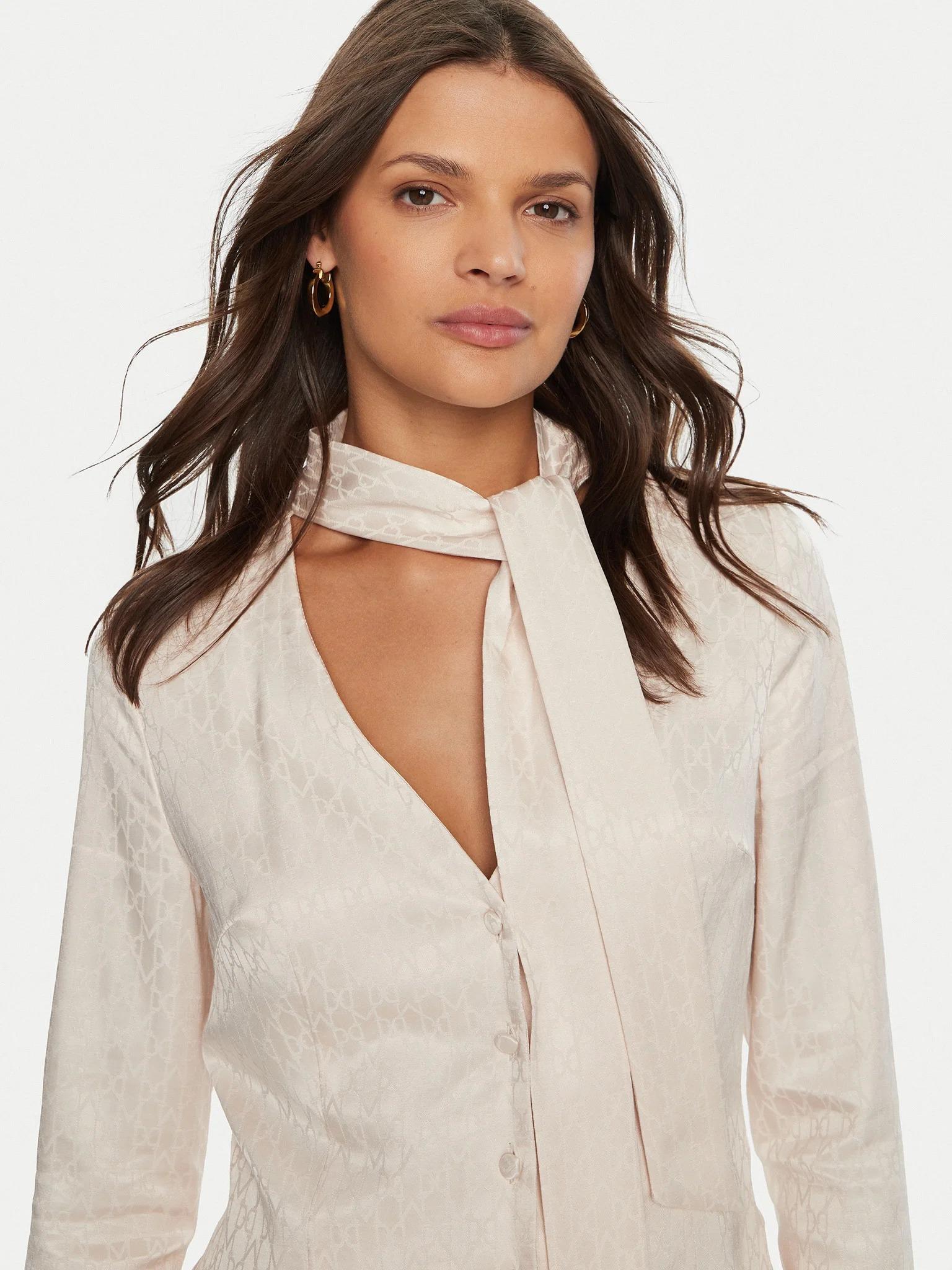 4BGH057169A/FN1H GUESS MARCIANO