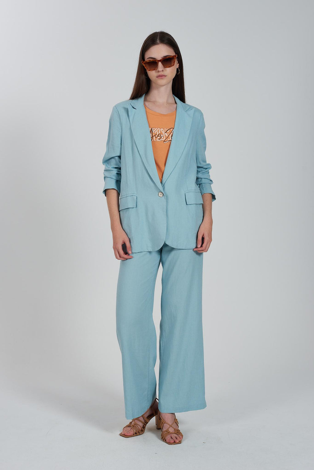 P347 V600/0718 YES ZEE