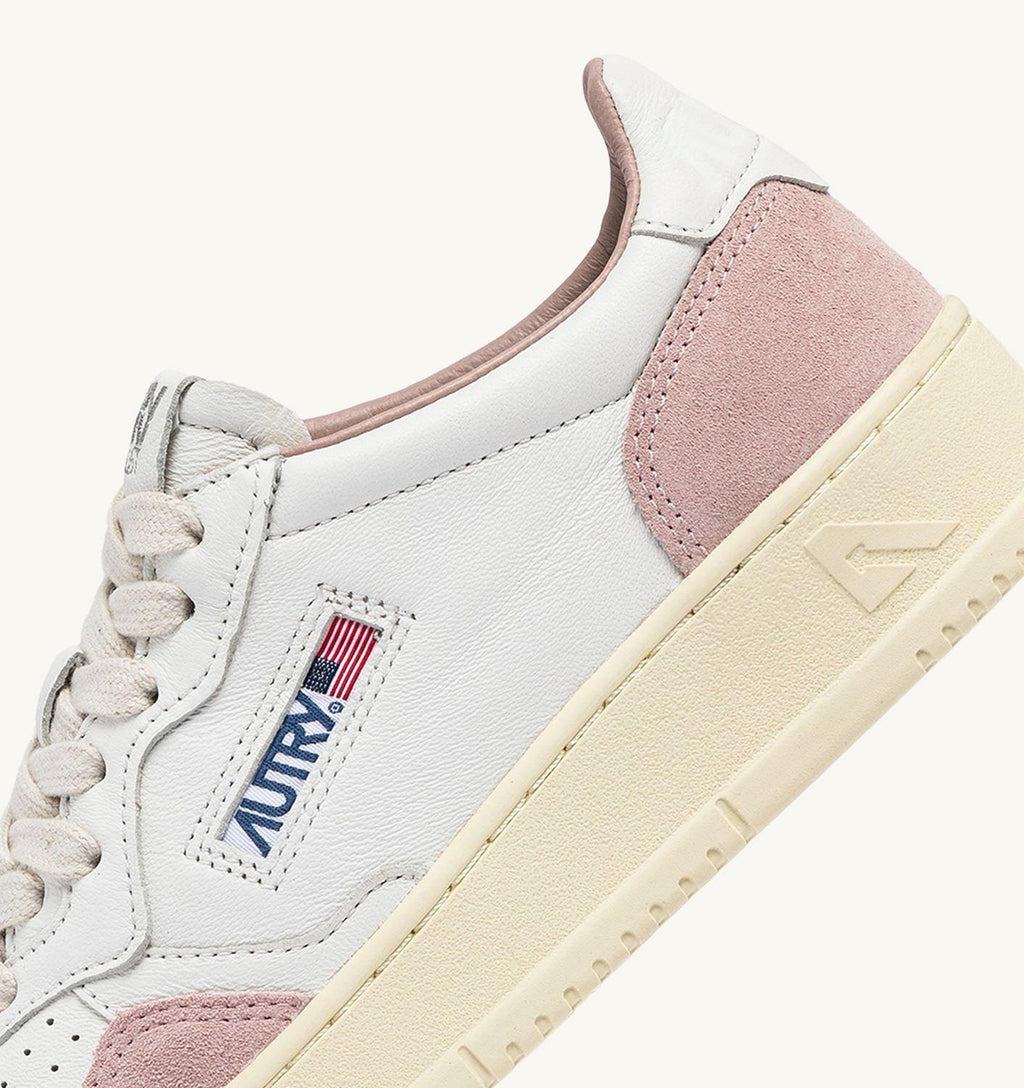 MEDALIST LOW WOM- GOAT/SUEDE 